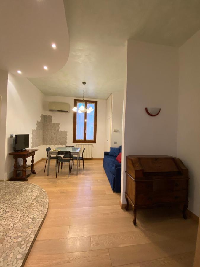 Ca' Santa Marta Apartment Venice Exterior photo